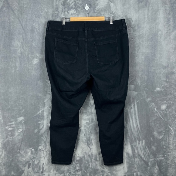 Torrid Denim First at Fit Jegging Size 22 Short - Picture 2 of 10